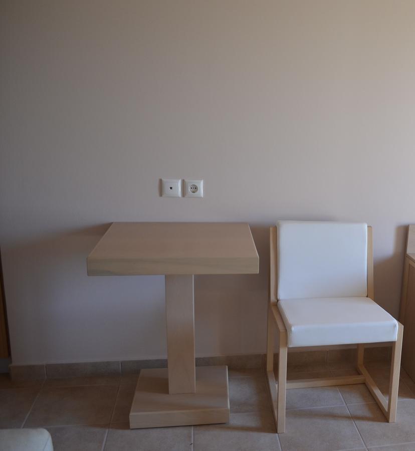 Aligis Studios Κατελειός Εξωτερικό φωτογραφία